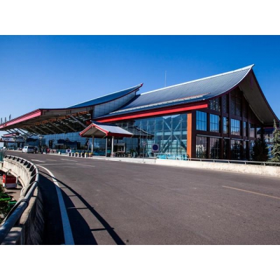 英威騰RM150/25C電源產品在麗江三義國際機場安裝使用